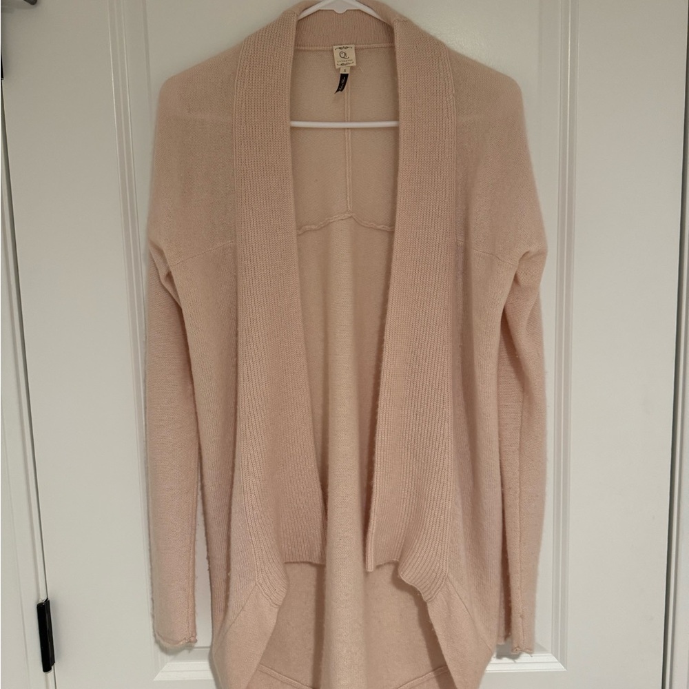 Qi Cream Cardigan with Open Front and Long Length